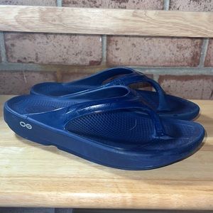 Oofos Oorginal Sandal | EU 38 8W 6M | Navy Blue | Good Condition